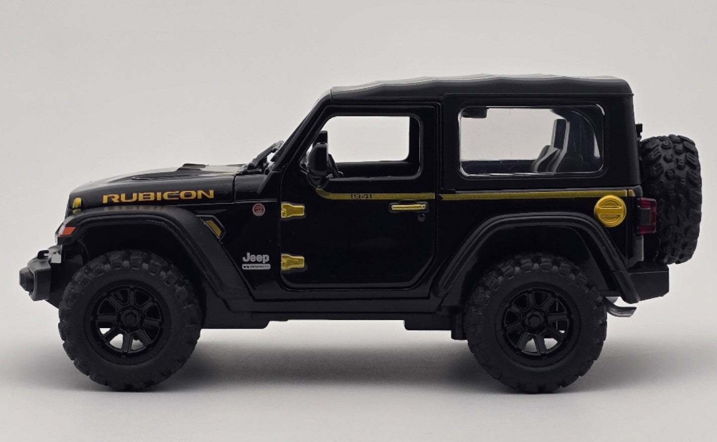 Jeep Wrangler Rubicon 1:24  diecast scale model car