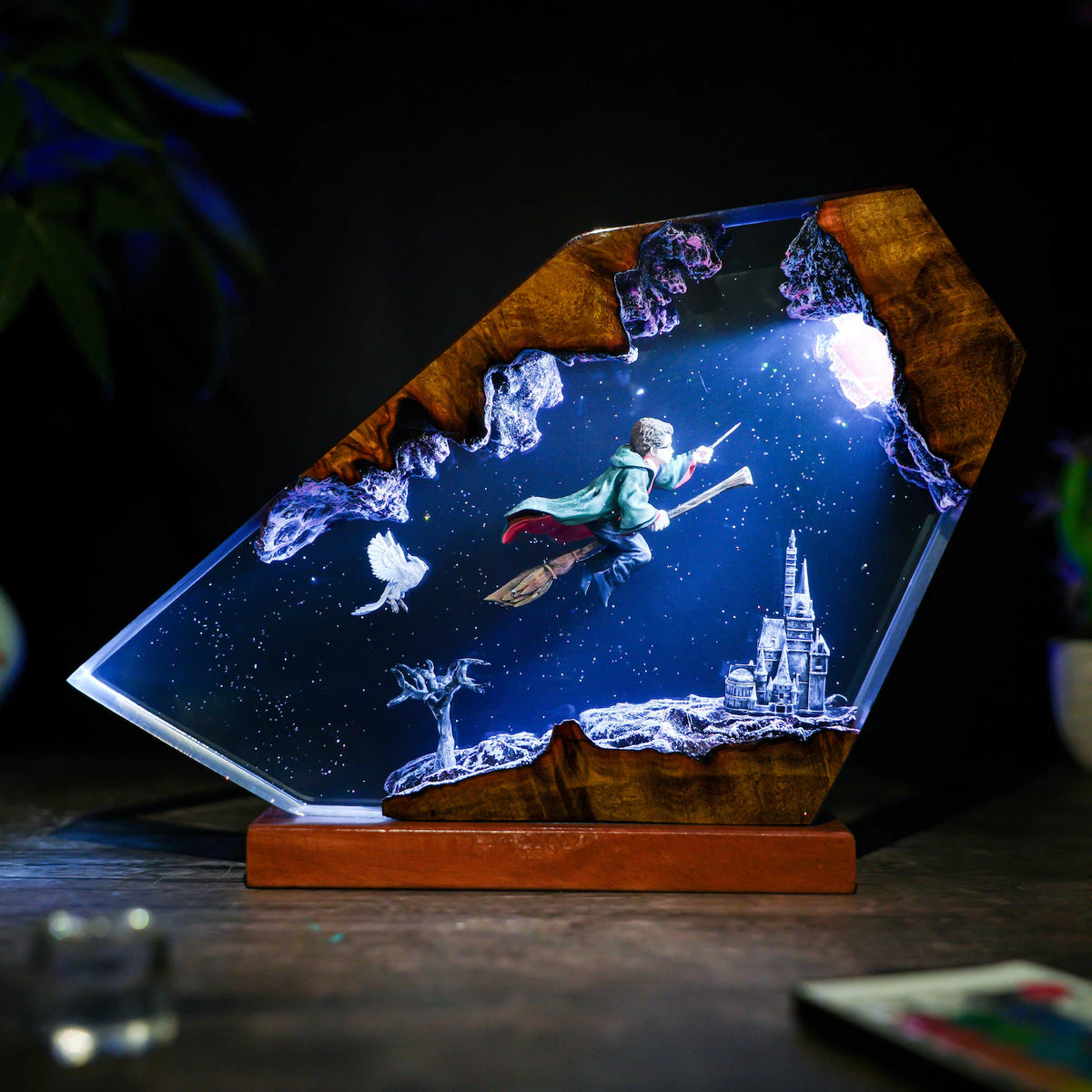Handmade Wizard-Inspired Resin Wooden Lamp – 16-Color RGB Night Light