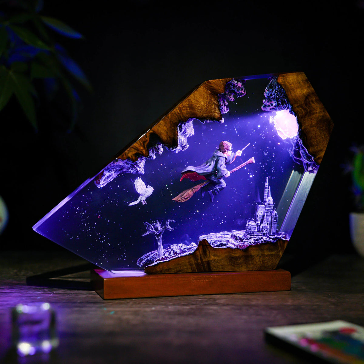 Handmade Wizard-Inspired Resin Wooden Lamp – 16-Color RGB Night Light