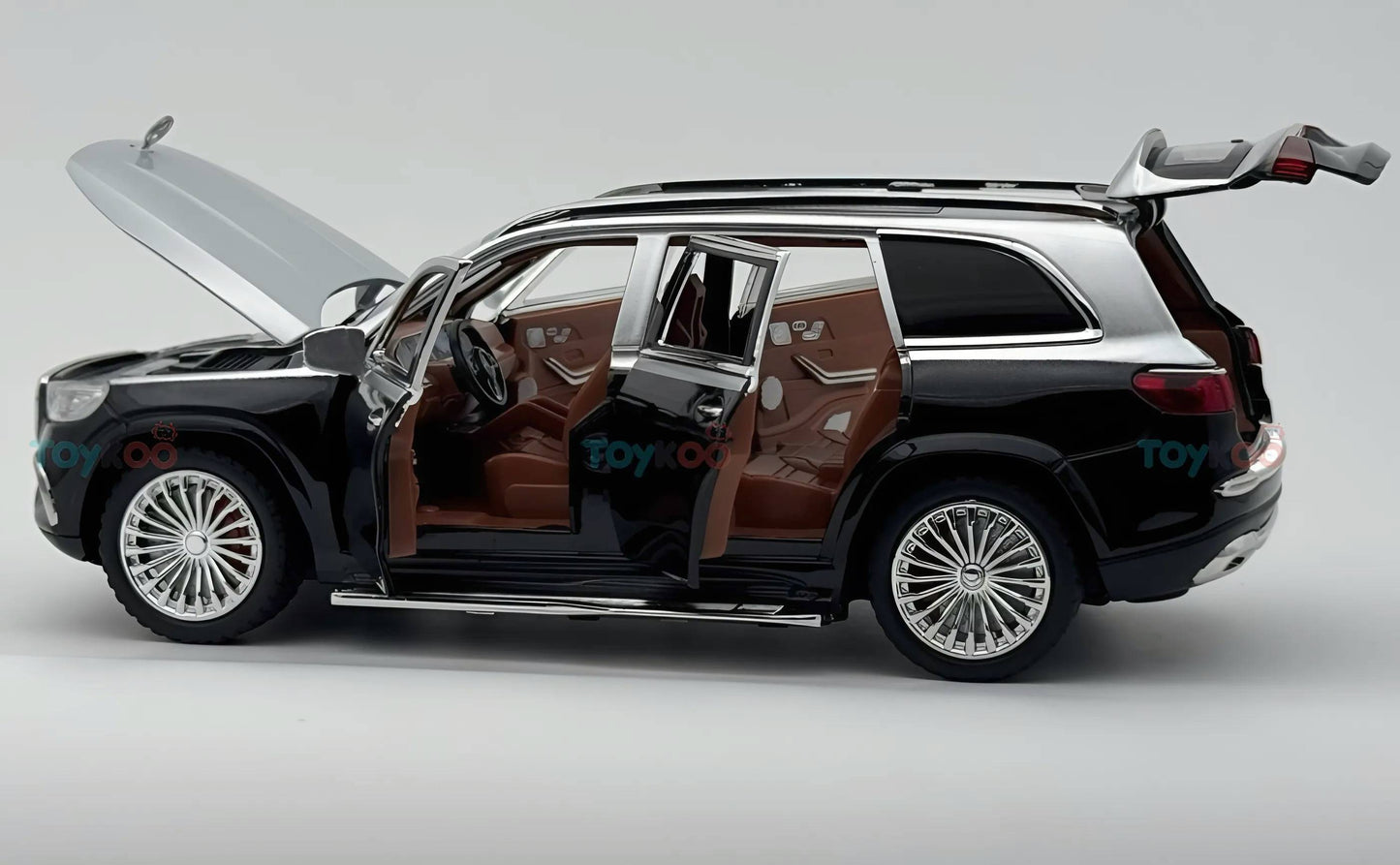 Mercedes-Benz Maybach GLS600 1:18 diecast scale model car - Big Size