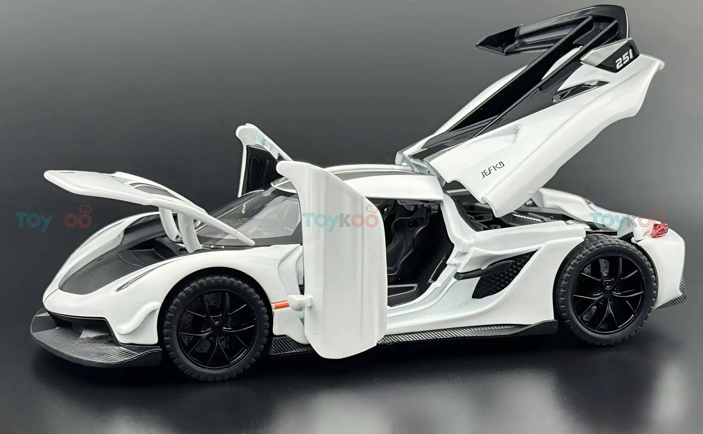 Koenigsegg Jesko 1:24 diecast scale model car collectible