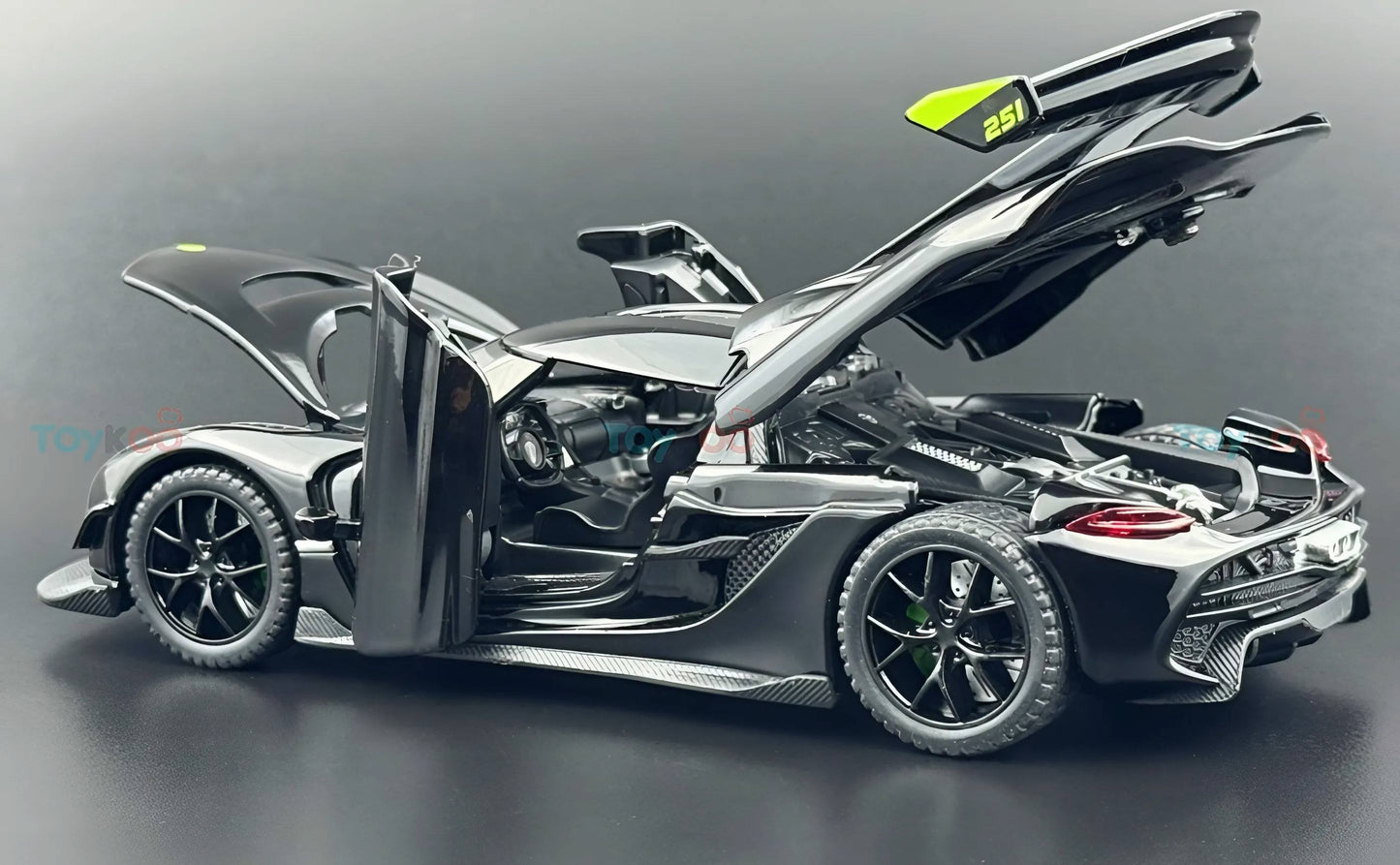 Koenigsegg Jesko 1:24 diecast scale model car collectible