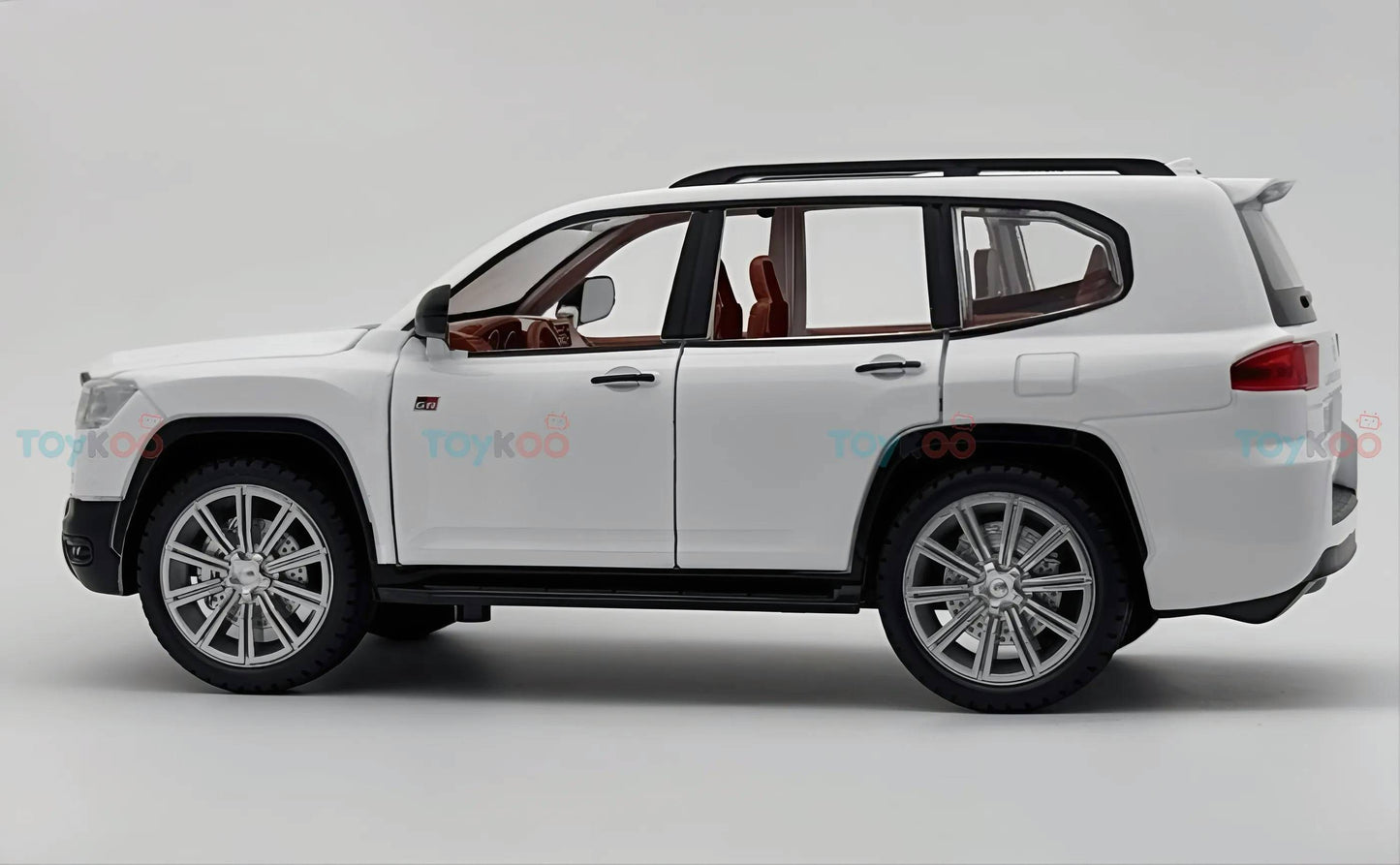 Toyota Land Cruiser LC300 GR Sport 1:18 diecast scale model collectible - Big Size | Assorted Colors