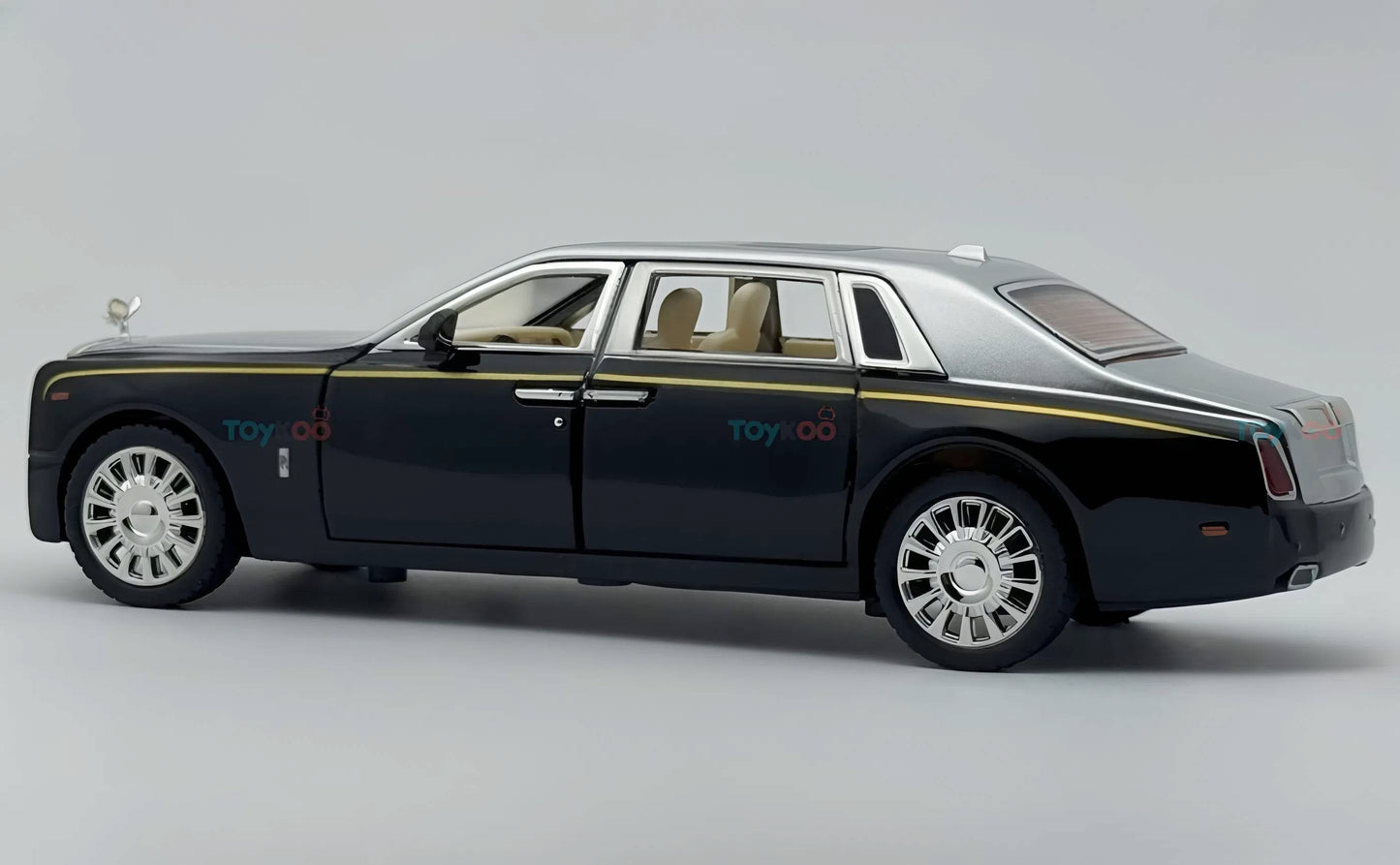 Rolls Royce Phantom 1:24 diecast scale model | Assorted Color