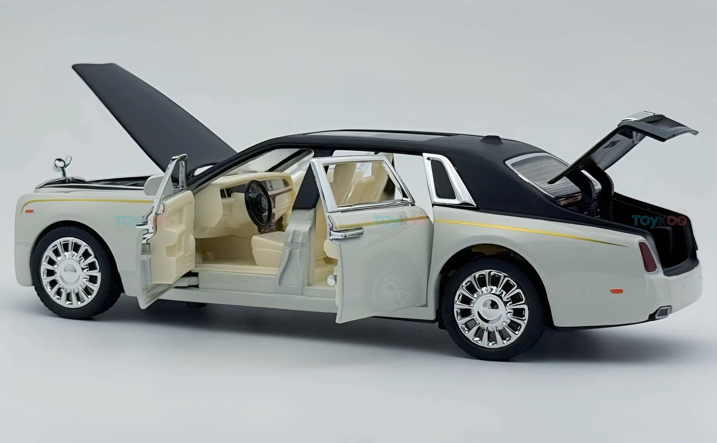 Rolls Royce Phantom 1:24 diecast scale model | Assorted Color
