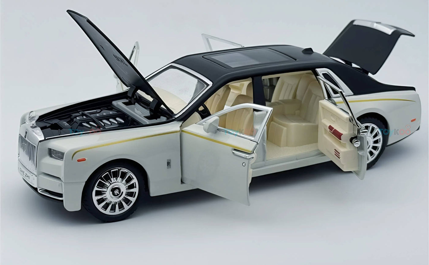 Rolls Royce Phantom 1:24 diecast scale model | Assorted Color