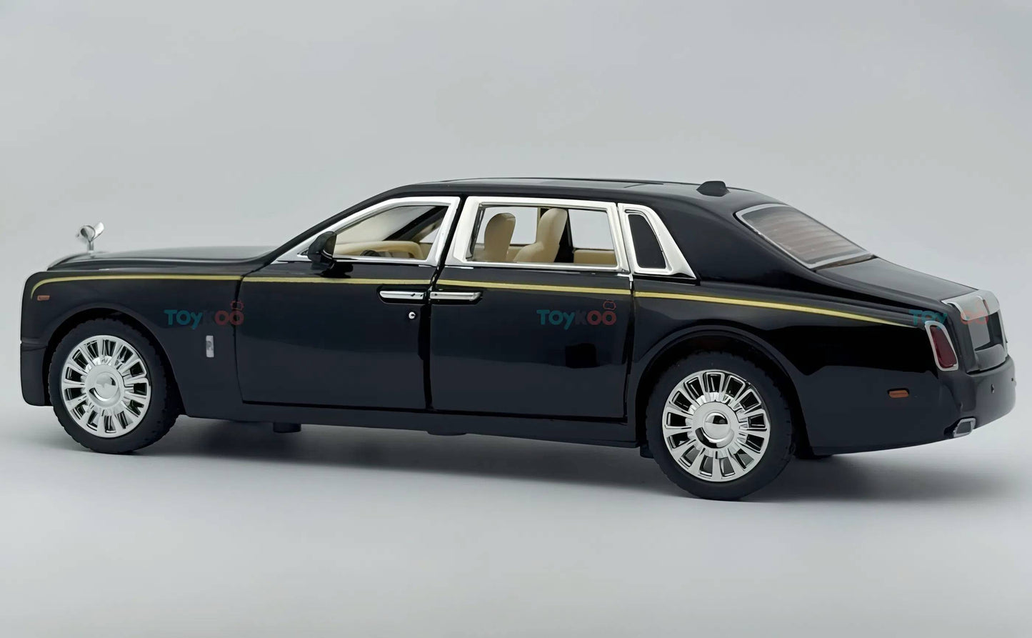 Rolls Royce Phantom 1:24 diecast scale model | Assorted Color