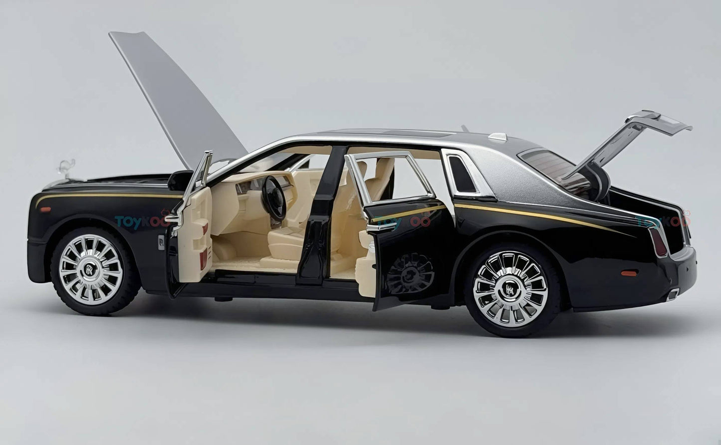Rolls Royce Phantom 1:24 diecast scale model | Assorted Color